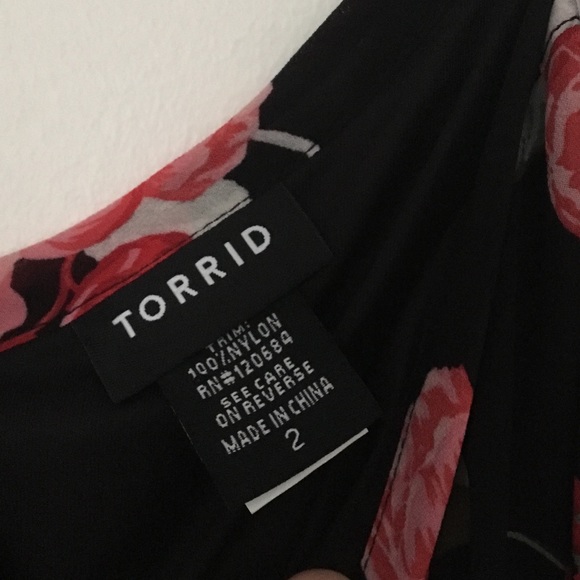 Torrid Floral Peplum Adjustable Straps Top Size 2 - Picture 7 of 7